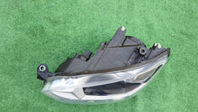 Laden Sie das Bild in den Galerie-Viewer, Frontscheinwerfer VW Up 1S1941015AA Links Scheinwerfer Headlight