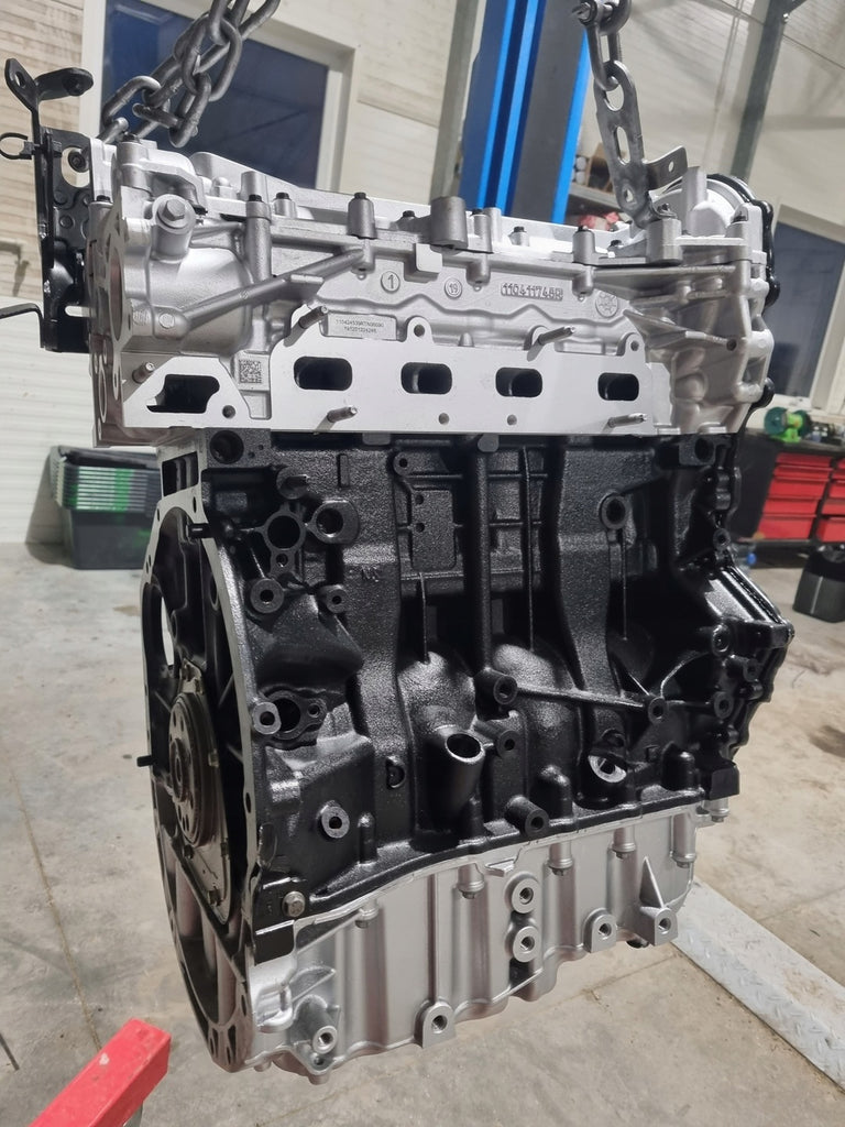 Motor Renault Trafic III M9RV710 2.0 DCI Diesel Engine Unkomplett Überholt