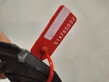 Laden Sie das Bild in den Galerie-Viewer, Frontscheinwerfer Peugeot 2008 208 II 9833036380 LED Links Headlight