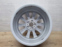 Laden Sie das Bild in den Galerie-Viewer, 1x Alufelge 18 Zoll 8.0&quot; 5x112 56ET A1664010602 Mercedes-Benz W166 Rim Wheel