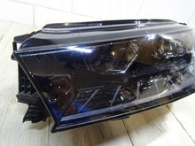 Laden Sie das Bild in den Galerie-Viewer, Frontscheinwerfer Skoda Enyaq 5LB941015A Links Scheinwerfer Headlight SCH1964210161zm