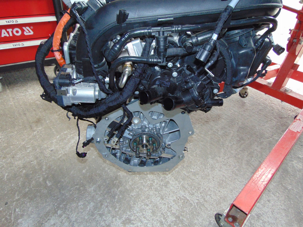 Motor VW Passat Arteon CUK 1.4 TSI 156PS 115kW 60TKm 2018 Hybrid Engine Komplett