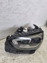 Laden Sie das Bild in den Galerie-Viewer, Frontscheinwerfer Mercedes-Benz W206 A2069062903 Rechts Scheinwerfer Headlight SCH5735357182ae