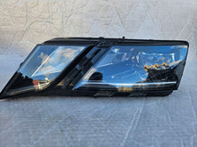 Laden Sie das Bild in den Galerie-Viewer, Frontscheinwerfer Skoda Octavia III Ein Satz Scheinwerfer Headlight SCH2106173448yf