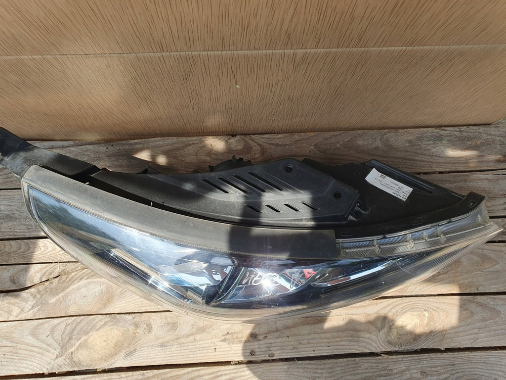 Frontscheinwerfer Hyundai I30 III G4921-64010 G4921-64020 Rechts Headlight SCH6085761407vr