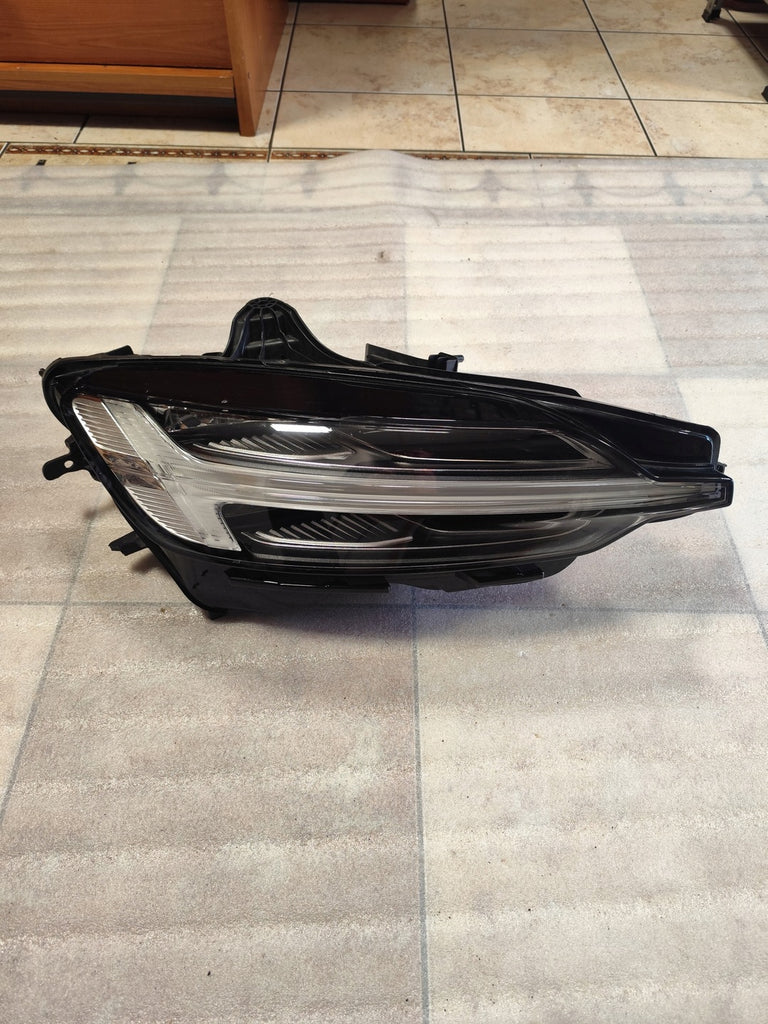 Frontscheinwerfer Volvo V60 32420508 Rechts Scheinwerfer Headlight SCH6588052723il