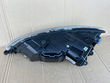 Laden Sie das Bild in den Galerie-Viewer, Frontscheinwerfer Seat Leon 5F1941006 Rechts Scheinwerfer Headlight SCH4954320205da