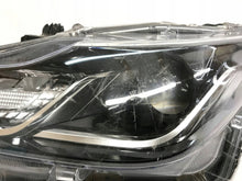 Load image into Gallery viewer, Frontscheinwerfer Toyota Corolla 81150-02T31 Links Scheinwerfer Headlight SCH4991749958mi