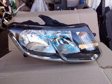 Laden Sie das Bild in den Galerie-Viewer, Frontscheinwerfer Renault Clio Logan II Rechts Scheinwerfer Headlight SCH2549349946nk