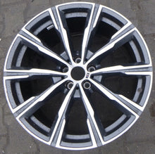 Load image into Gallery viewer, 1x Alufelge 20 Zoll 10.5" 5x112 35ET Glanz Grau 8071997 BMW X5 Rim Wheel FEL7499830534ro