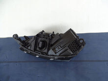 Laden Sie das Bild in den Galerie-Viewer, Frontscheinwerfer Skoda Fabia I 6V1941018E Rechts Scheinwerfer Headlight SCH9935087624cr
