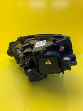 Laden Sie das Bild in den Galerie-Viewer, Frontscheinwerfer Audi A5 8W6941006 Xenon Rechts Scheinwerfer Headlight