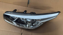 Load image into Gallery viewer, Frontscheinwerfer Kia Ceed Links Scheinwerfer Headlight SCH3579356038it