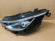 Laden Sie das Bild in den Galerie-Viewer, Frontscheinwerfer VW Golf VIII 5H1941035N LED Links Scheinwerfer Headlight SCH1330348828yk