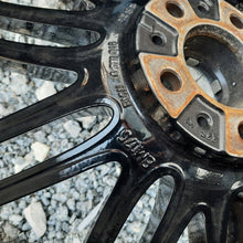 Load image into Gallery viewer, 1x Alufelge 19 Zoll 8.0" 5x120 37ET 6781046 BMW Rim Wheel FEL7678612602gc