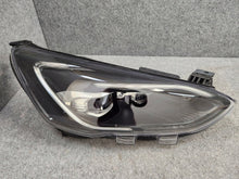 Load image into Gallery viewer, Frontscheinwerfer Ford Focus JX7B-13E016-AH-SCZ LED Rechts Headlight SCH6366508567nl