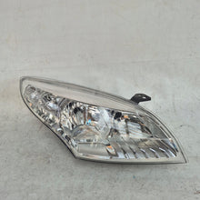 Laden Sie das Bild in den Galerie-Viewer, Frontscheinwerfer Renault Megane III 260108719R Rechts Scheinwerfer Headlight SCH8067619759rh