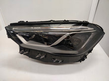 Laden Sie das Bild in den Galerie-Viewer, Frontscheinwerfer Mercedes-Benz W247 A2479064104 A2479064204 Ein Satz Headlight SCH4145323263qk