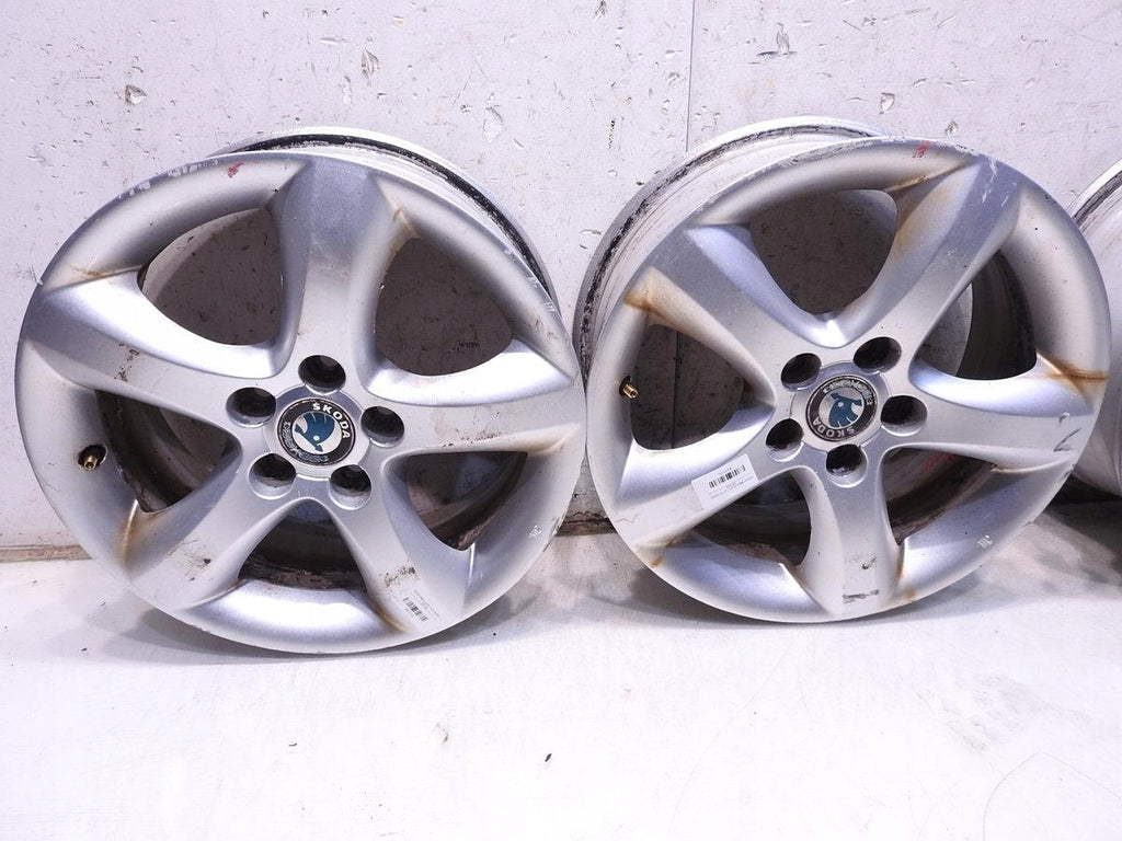 4x Alufelge 15 Zoll 6.0" 5x100 5J0601025A Skoda Fabia Ii Rim Wheel FEL6746829031mb