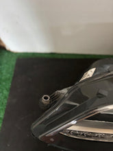 Laden Sie das Bild in den Galerie-Viewer, Frontscheinwerfer Mercedes-Benz W212 A2128201839 Xenon Links Headlight SCH8380358733tj