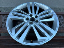 Laden Sie das Bild in den Galerie-Viewer, 1x Alufelge 20 Zoll 5x112 80A601025L Audi Q5 Rim Wheel FEL4321549230nm