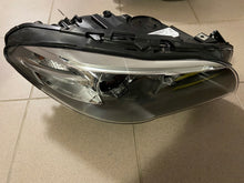 Laden Sie das Bild in den Galerie-Viewer, Frontscheinwerfer BMW F11 F10 7343911 7317132 Xenon Rechts oder Links