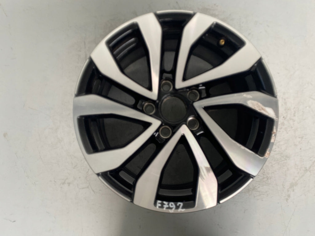 1x Alufelge 16 Zoll 7.0" 5x112 48ET 5H0601025AC VW Golf Viii Rim Wheel FEL6561041579xb