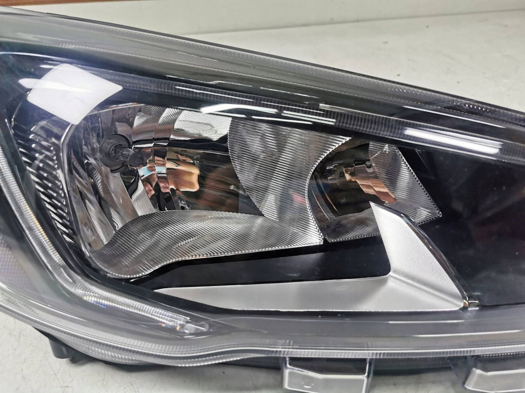 Frontscheinwerfer Ford Focus JX7B13W029CF Rechts Scheinwerfer Headlight SCH8967274768be