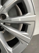 Load image into Gallery viewer, 1x Alufelge 17 Zoll 6.5&quot; 5x112 6883517 BMW 1 Rim Wheel