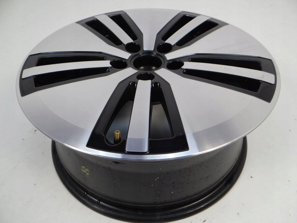 1x Alufelge 17 Zoll 7.0" 5x112 40ET Glanz Silber 3G0601025AM VW Passat B8 FEL7781014589ko