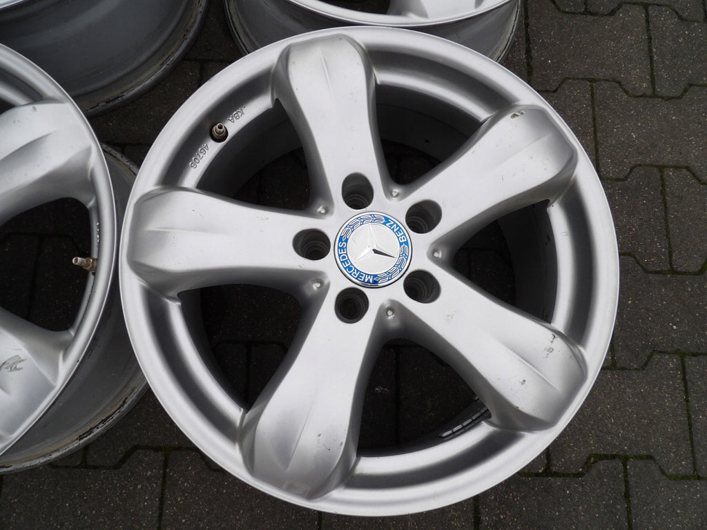 4x Alufelge 17 Zoll 8.0" 5x112 43ET Mercedes-Benz Rim Wheel FEL3672043622xm