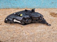 Laden Sie das Bild in den Galerie-Viewer, Frontscheinwerfer Hyundai I30 G492121030 Links Scheinwerfer Headlight SCH7639575957cs