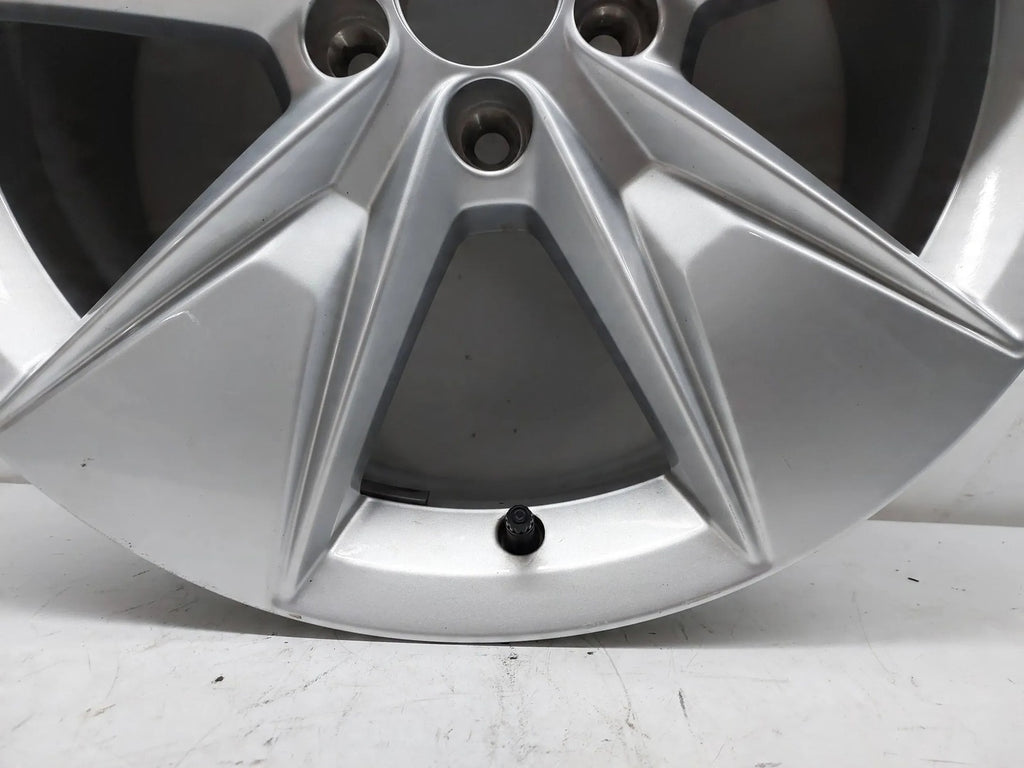 1x Alufelge 18 Zoll 7.5" 5x108 50 5ET Glanz Silber 31680200 Volvo S60 V60