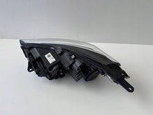 Laden Sie das Bild in den Galerie-Viewer, Frontscheinwerfer Opel Crossland 462161423 Rechts Scheinwerfer Headlight SCH8572367502pv