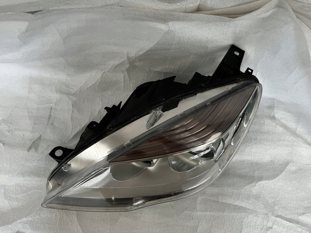 Frontscheinwerfer Mercedes-Benz W251 A2518203561 Links Scheinwerfer Headlight