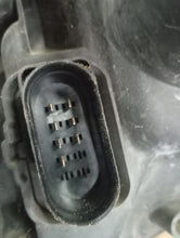 Laden Sie das Bild in den Galerie-Viewer, Frontscheinwerfer Skoda Fabia II Roomster Ein Satz Scheinwerfer Headlight SCH1778249297nb