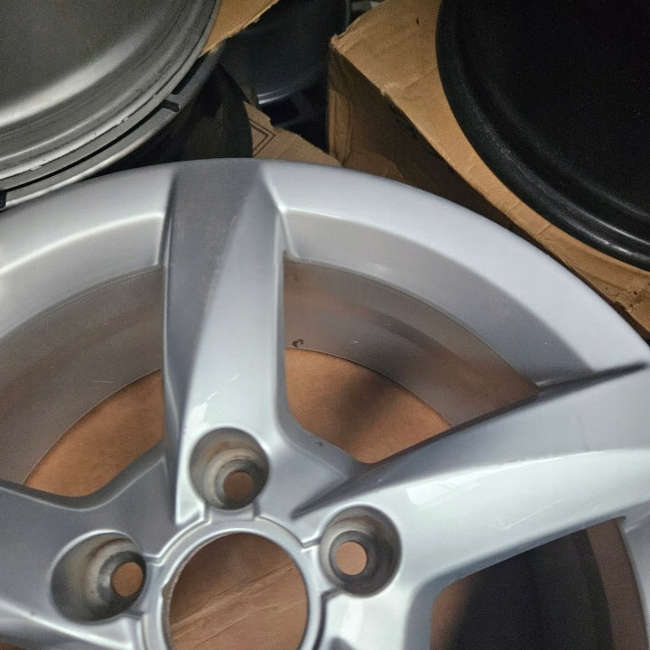 1x Alufelge 16 Zoll 7.5" 5x112 45ET Glanz 8K0601025CL Audi A4 B8 Rim Wheel FEL3297430392ls