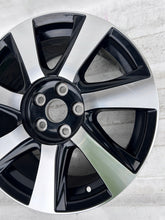Laden Sie das Bild in den Galerie-Viewer, 1x Alufelge 17 Zoll 7.0&quot; 5x114.3 39ET Toyota Mirai Rim Wheel