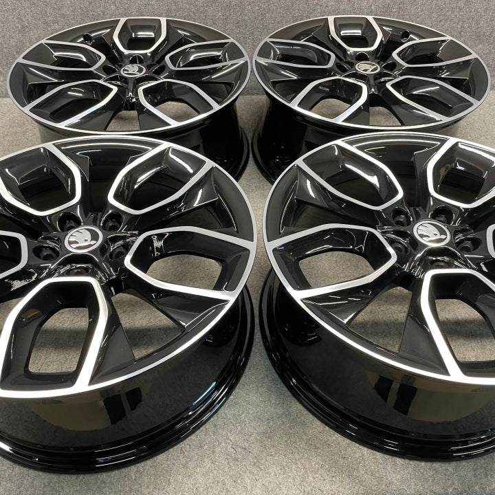 4x Alufelge 19 Zoll 8.0" 5x112 45ET Glanz Silber 57A601025C Skoda Kodiaq FEL7686764052xh