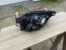 Laden Sie das Bild in den Galerie-Viewer, Frontscheinwerfer Opel Astra L 985877080 Links Scheinwerfer Headlight SCH9497392073zr