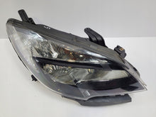 Laden Sie das Bild in den Galerie-Viewer, Frontscheinwerfer Opel Mokka 95440412 Rechts Scheinwerfer Headlight