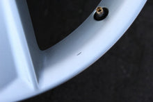 Load image into Gallery viewer, 4x Alufelge 17 Zoll 7.0" 5x112 37ET Glanz Silber 8R0071497 Audi Q5 Rim Wheel FEL7427913768ot
