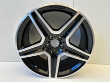 Laden Sie das Bild in den Galerie-Viewer, 1x Alufelge 19 Zoll 8.0" 5x112 A1564010600 Mercedes-Benz Gla Amg Rim Wheel FEL5312312550jy