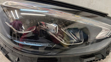 Load image into Gallery viewer, Frontscheinwerfer Mercedes-Benz W206 A2069067203 LED Rechts Headlight SCH7504388979qk