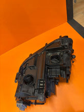 Load image into Gallery viewer, Frontscheinwerfer VW Tiguan Allspace 5NN941082 LED Rechts Scheinwerfer Headlight SCH8413105820xf