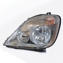 Laden Sie das Bild in den Galerie-Viewer, Frontscheinwerfer Mercedes-Benz Sprinter 906 9068200161 Links Headlight