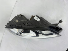 Laden Sie das Bild in den Galerie-Viewer, Frontscheinwerfer VW Passat B7 90010143 Rechts Scheinwerfer Headlight SCH7750729494dq