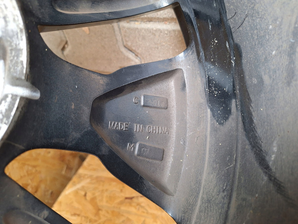 1x Alufelge 18 Zoll 7.0" 5x114.3 38ET Mitsubishi Outlander Eclipse Rim Wheel