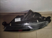 Laden Sie das Bild in den Galerie-Viewer, Frontscheinwerfer Skoda Superb III 3V1941015A Full LED Links Headlight