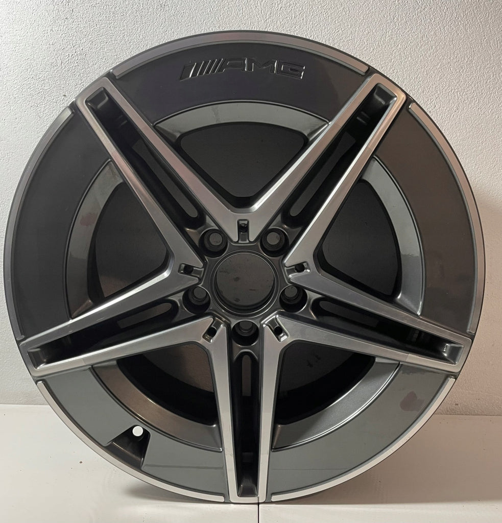 1x Alufelge 18 Zoll 8.5" 5x112 52ET Glanz Schwarz A2064011800 Mercedes-Benz W206 FEL4438913408oh